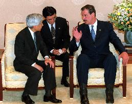 Emperor meets Mexico's Fox